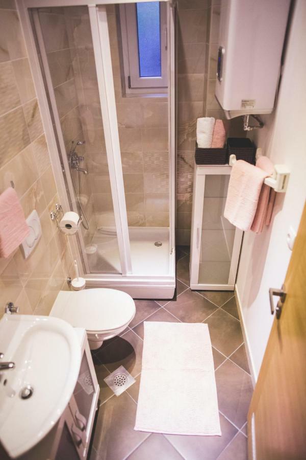 Clyra Apartment City Centar Загреб Екстериор снимка