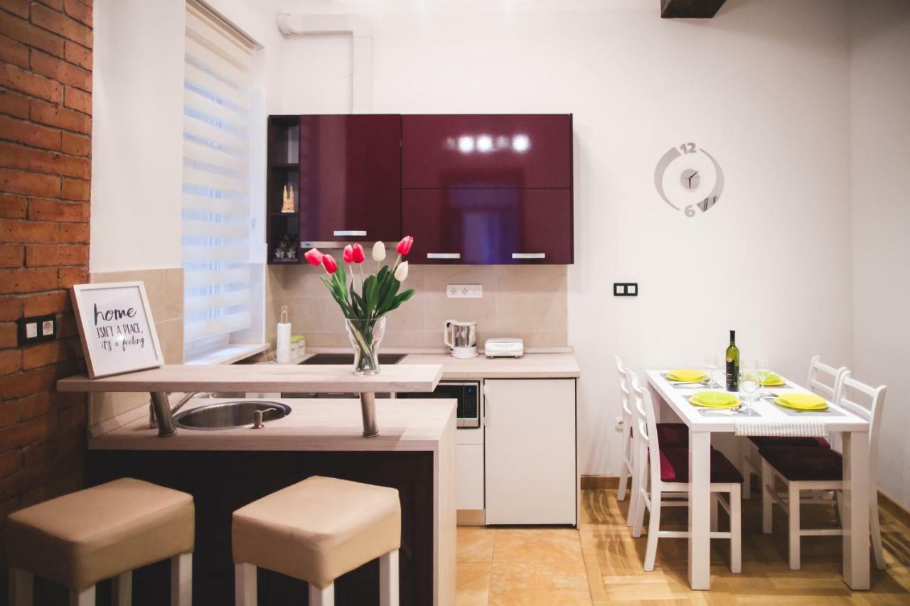 Clyra Apartment City Centar Загреб Екстериор снимка
