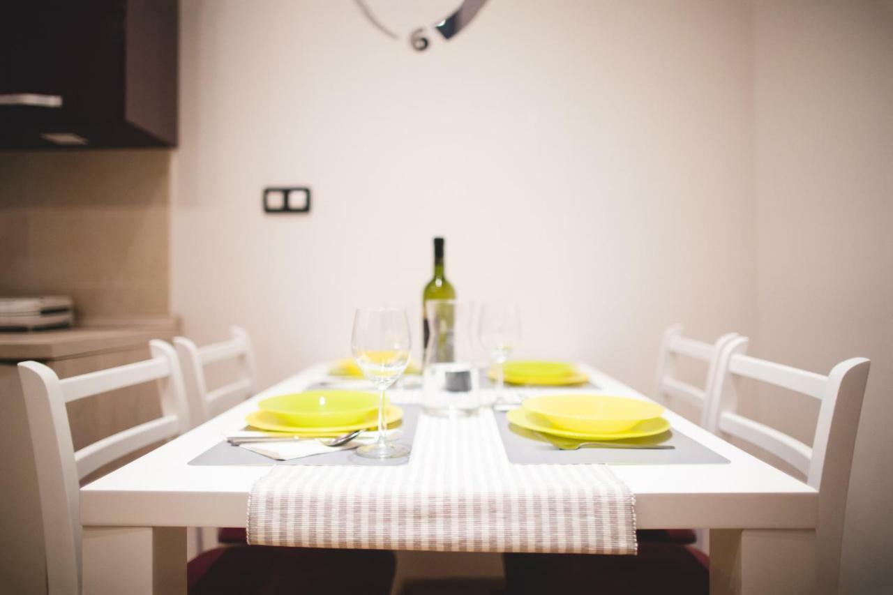 Clyra Apartment City Centar Загреб Екстериор снимка